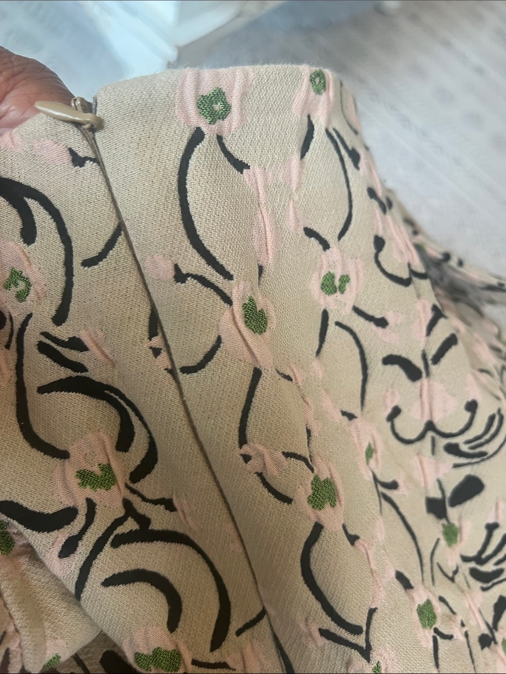 Marimekko Pink and Black Midi Skirt with Subtle Green Accents sz 44 =size 12/14 - Picture 8 of 8
